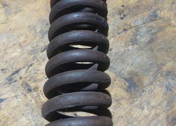 Sprężyna naciskowa Bizon Z056 Z058 5040420640