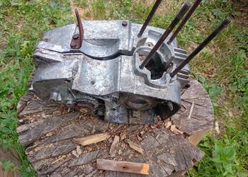 Silnik wsk 125 w2a . Kartery3od pary . Kompletny. Wał do regeneracji. Tanio