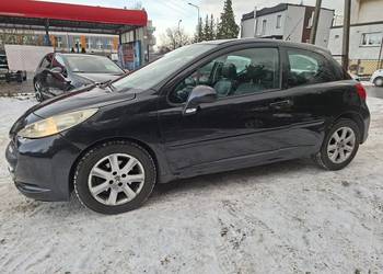 PEUGEOT 207 1.6hdi Panorama / tempomat / klima / skóra!