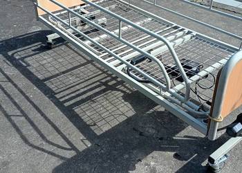 Łóżko rehabilitacyjne elektryczne