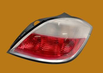 LAMPA TYŁ PRAWA 5D HB Opel Astra III (2004-2014  ) H