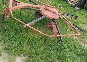 Zgrabiarka karuzelowa Deutz ks80