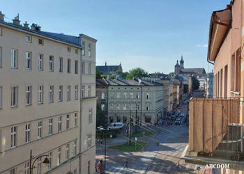 Stare Miasto - mieszkanie z balkonem