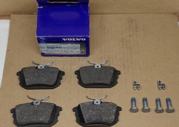 KLOCKI HAMULCOWE TYŁ VOLVO S40 V40 1996-2004 31262468