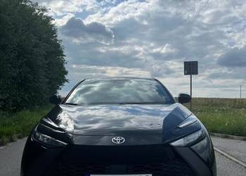 Toyota chr na sprzedaż