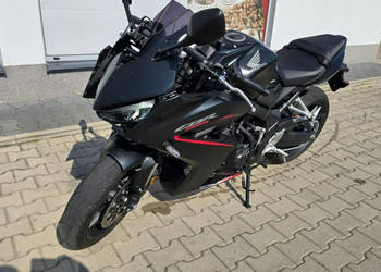 Honda CBR 2025r Całkowicie Jeżdżący E Clutch 4 tys Przebiegu