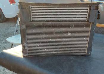 Komplet chłodnicy z wiatrakiem BMW F20F21 benzyna