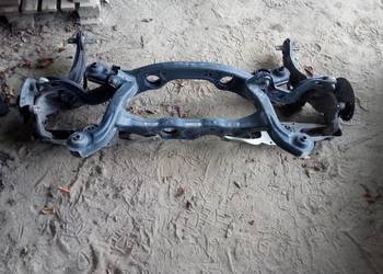 Sprzedam tylne zawieszenie do Mercedesa GLA 156 AMG