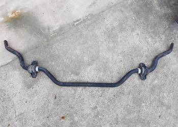Infiniti G37 G35 G25 stabilizator przedni