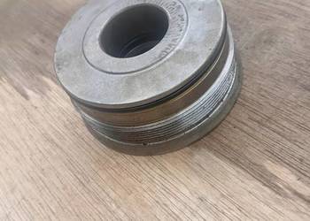 KK354731 Nakrętka siłownika obrotu liniowania M95 Kverneland ES ED LD EG