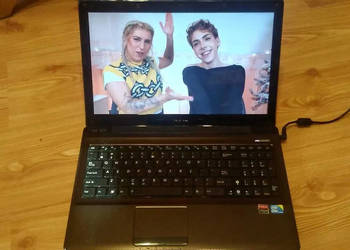 ASUS K52JT intel core i3 stan dobry