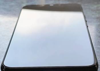 Telefon komórkowy Huawei Mate 20 lite. Smartfon.