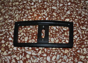 Ramka tylnego nawiewu centralnego BMW E60 E61