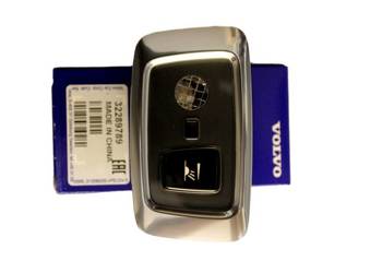 VOLVO XC90 II lampka do czytania tyl lewa