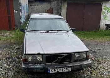 Volvo 740 2.3 Red block