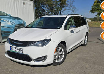 Chrysler Pacifica