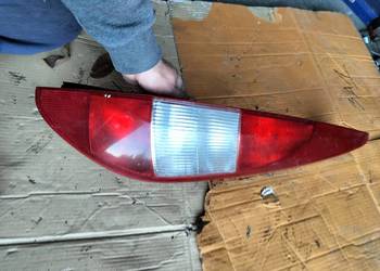 PMONDEO KOMBI MK3 MK 3 LAMPA TYŁ TYLNA PRAWA