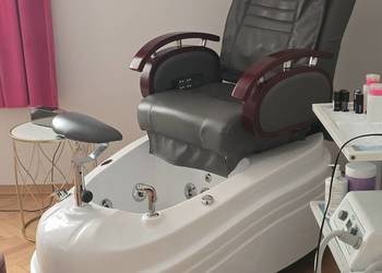 Fotel z masażem do pedicure