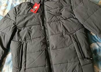 Kurtka zimowa The North Face - ciepła i wygodna, odpinany kaptur, rozmiar L