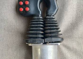 Dźwignia sterująca / Joystick Liebherr LTM 1160 – Oryginalny, Sprawny