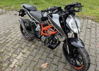 KTM Duke 125