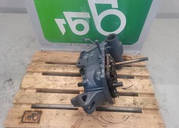 WOM tylny Valtra T 213