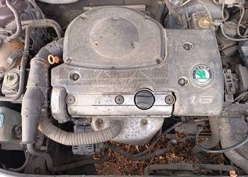Skoda Octavia 1,6 silnik AEE Czarne blachy