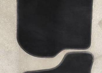 Dywaniki welurowe Golf  Oryginalne.