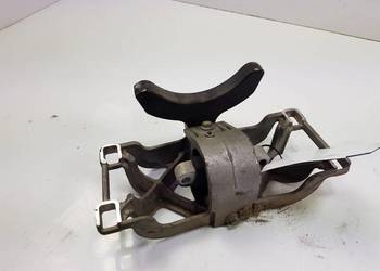 ŁAPA SKRZYNI JAGUAR XKR 6W83-5060-AD ŁAPA SKRZYNI JAGUAR XKR 6W83-5060-AD