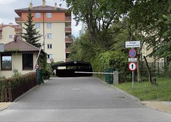 Do wynajęcia miejsce garażowe – Ursynów, ul. Kazimierza Jeżewskiego 3