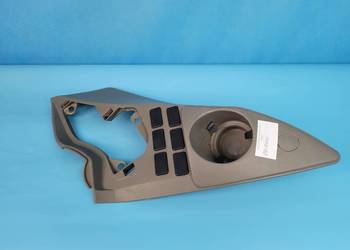 CASE IH PUMA 145 12r RAMKA OBUDOWA WYPEŁNIENIE PRAWE 84212620