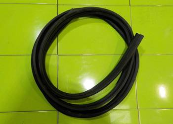 SMART FORTWO II 451 uszczelka drzwi lewa przod