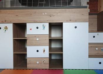 Piętrowe łóżko dziecięce