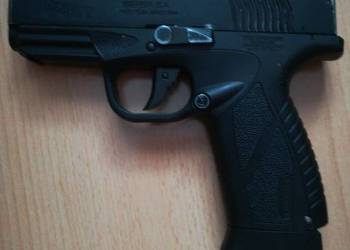 Gazowa replika pistoletu Bersa BP9CC