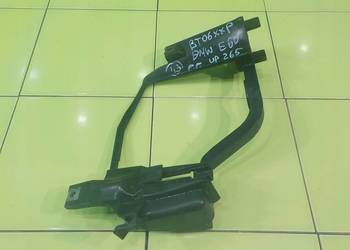 BMW E60 M-PAKIET 2.0 D 06r SEDAN 4D slizg pod lampe prawy przod 158738-00