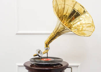 Stylowy PATEFON Victrola okrągła Mahoń obudowa ZŁOTA TUBA napęd mechaniczny