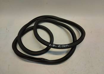 Mercedes EQA 250+ W243, USZCZELKA KAROSERYJNA LEWY PRZÓD A2476921100