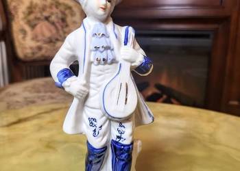 Porcelanowa figurka nr 3 Kalisz