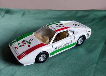 Model samochodu 1:24 Ferrari 308 GTB Italia 1990 (Bburago)