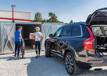 Wynajmij Magazyn/Boks w Warszawie | Twój Schowek | Bezpiecznie, 24/7 Dostęp