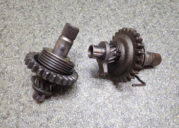 1 SZT. MECHANIZM ROZRUCHU WAŁEK KOPKI SPRĘŻYNA TRYB KOPNIAKA 2VM YAMAHA YZ…