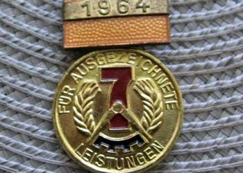 Medal - Doskonałe do sesji czytania