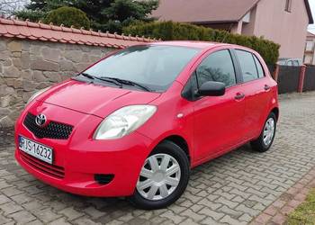 Toyota Yaris 1.0 Benzyna Klimatyzacja Mały Przebieg