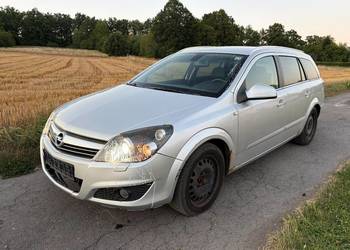Opel Astra H 1.9 cdti xenon automat alcantara