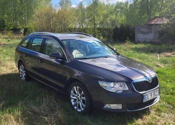 Sprzedam Skodę Superb z 2011 roku, silnik 1.6 TDI, przebieg 238 tys. km.