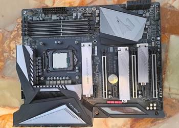 Z390 Aorus "Master" + i7-9700K