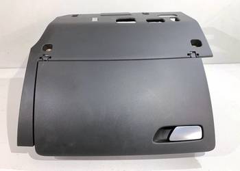 SCHOWEK PASAŻERA AUDI A3 8V Sedan/Limuzyna 8V1857035B PÓŁKA