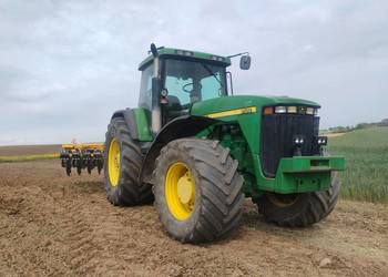 John Deere 8100