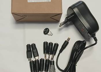 Zasilacz uniwersalny sieciowy 3 V–12 V 
