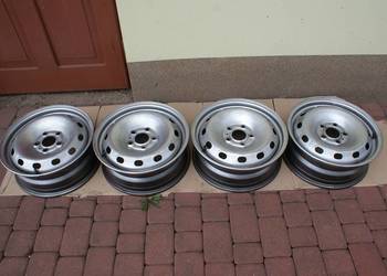 Felgi stalowe 6Jx16 cali 5x114,3x66,1 ET50 Renault Trafic Opel Vivaro NV300